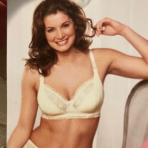 Bravado Nursing Bra ( wireless)